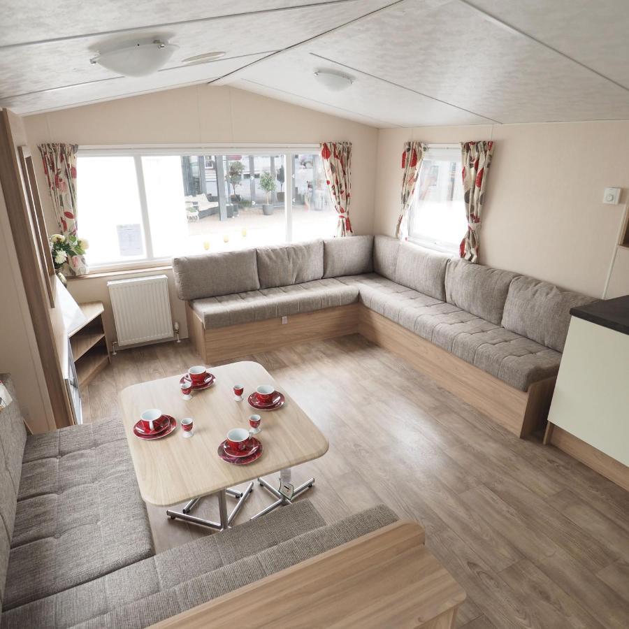 Vakantiepark Wilhelm Tell Superieur Chalet Opglabbeek Exteriér fotografie